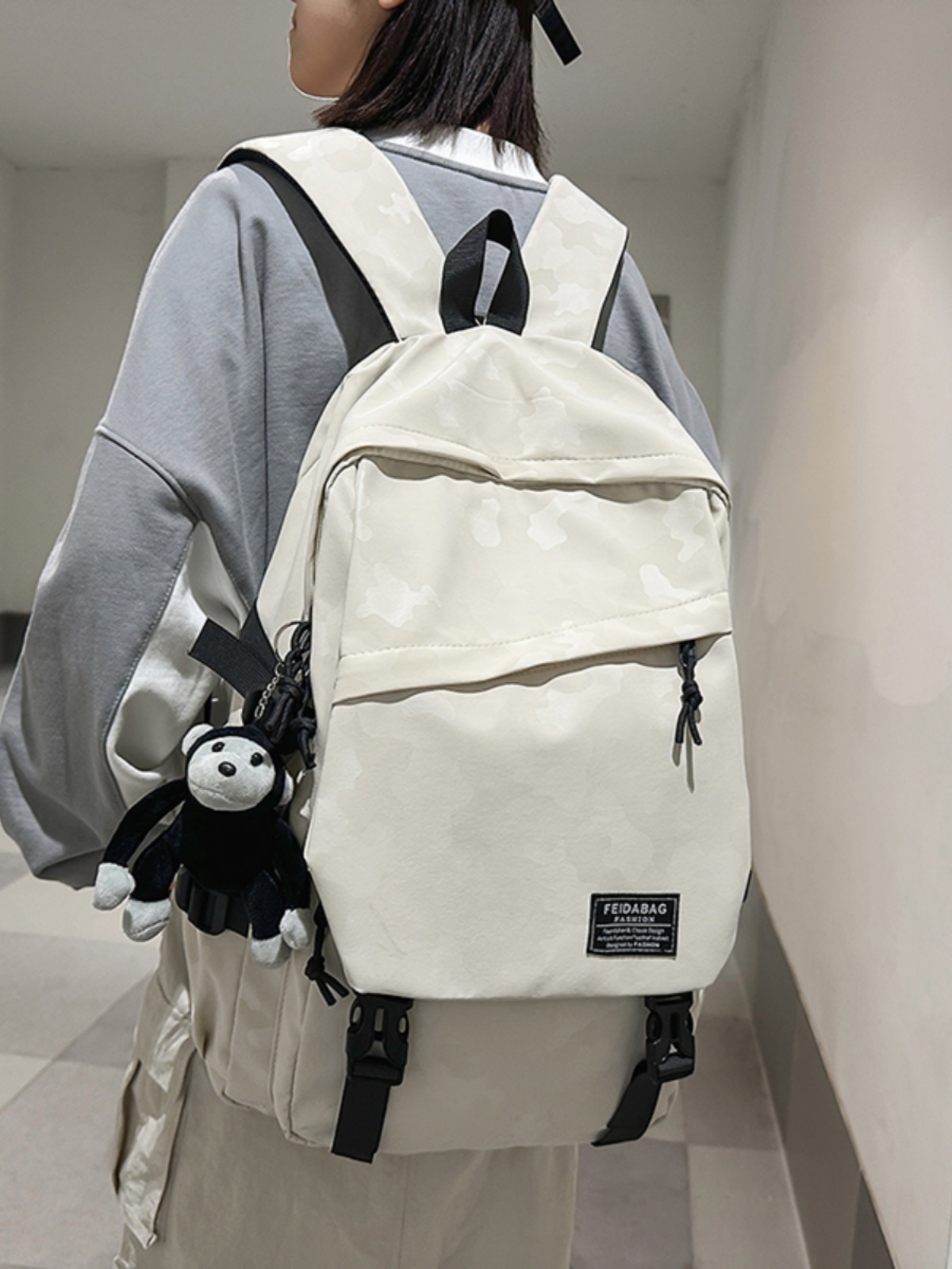 バック パック メンズ 迷彩模様の多機能学生リュック