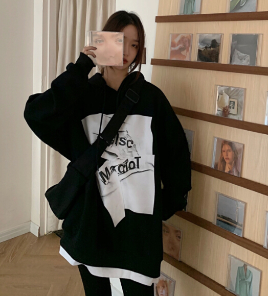 https://fulmo-img-server.com/amecazi-lover/1161e9be-2222-41a0-b0b2-d4bd23de0212.jpg