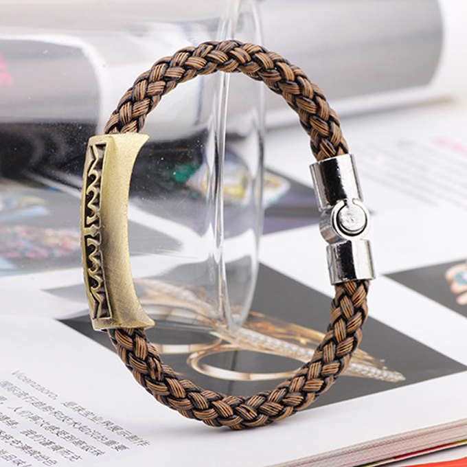 アメカジ メンズ ウォレット チェーン 編み込み風 民族調 めっき加工