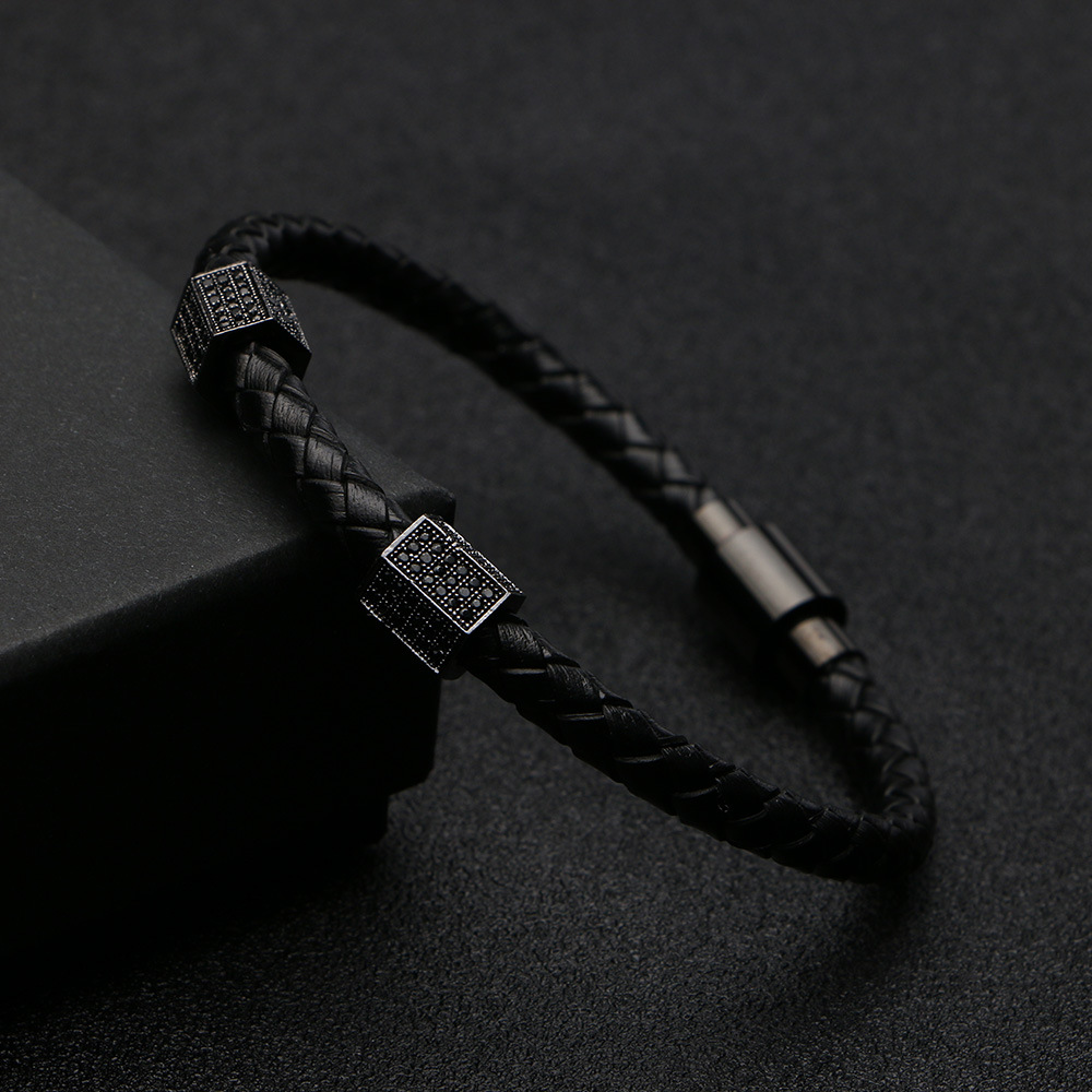 アメカジ 編み込みレザー石飾り留め具付きブレスレット