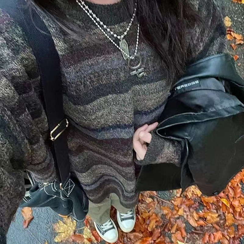 アメカジ マルチボーダー柄ゆったりオーバーサイズトレーナー