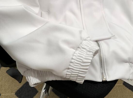 アメカジ メンズ白色花柄刺繍ジャケット薔薇装飾ブルゾン