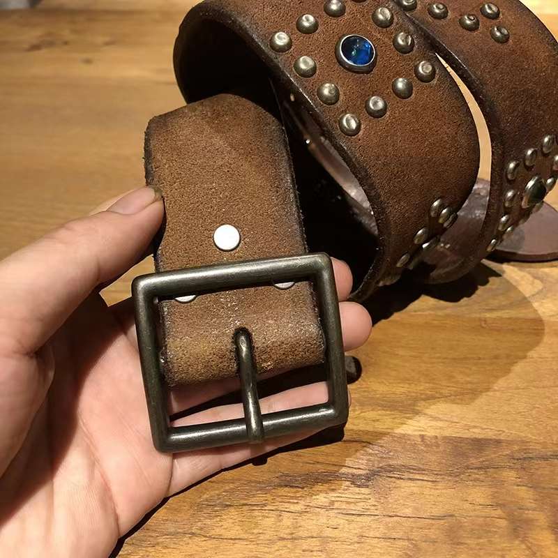 アメカジ スタッズ付きレザーベルト