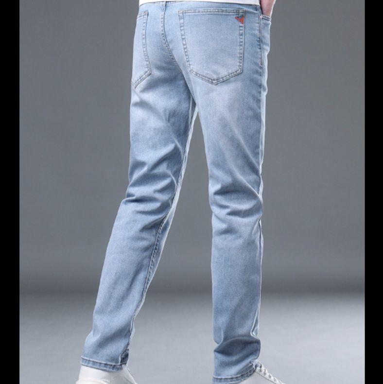 青ファッション すっきりシルエット デニムパンツ