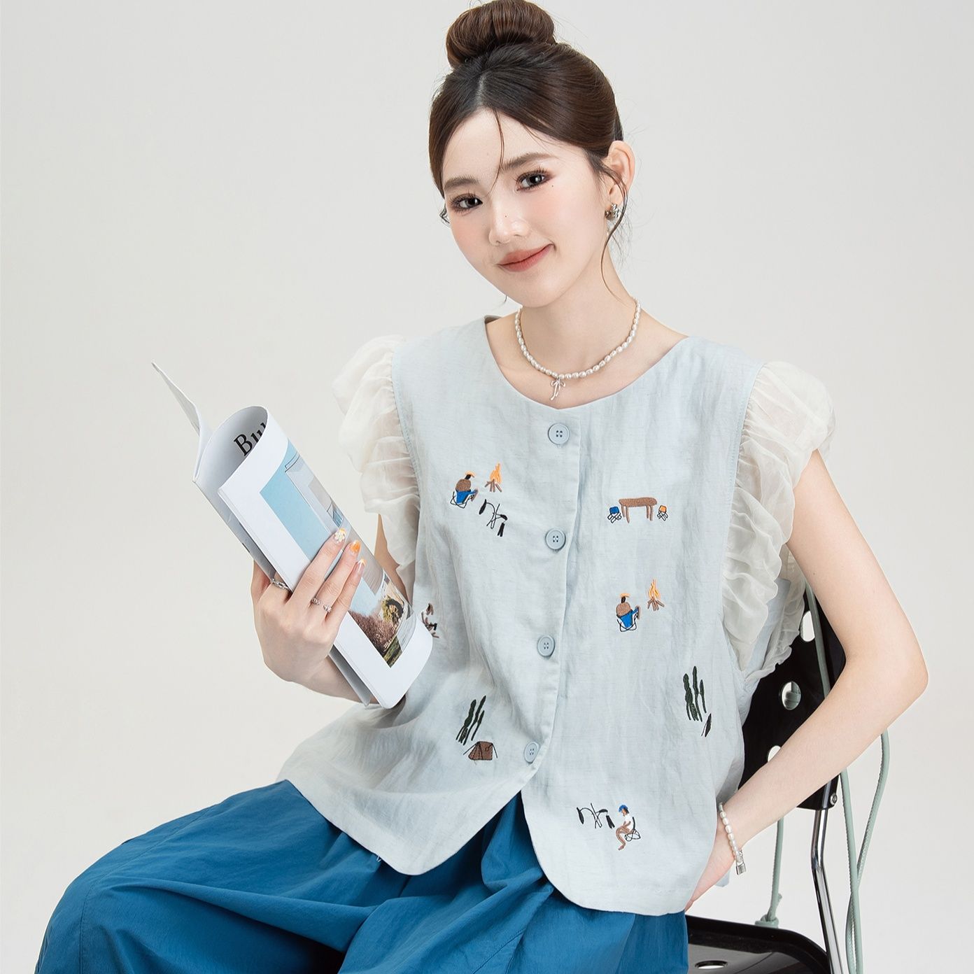 青ファッション 刺繍物語フリルスリーブブラウス