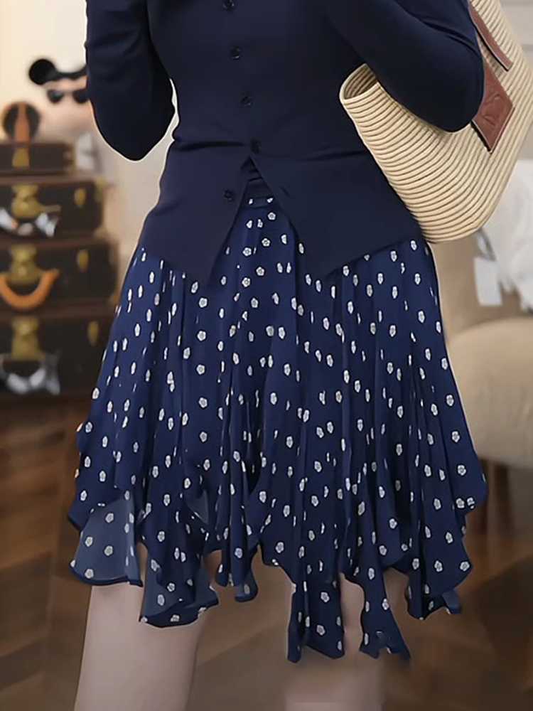 青ファッション 青ファッション 花びら舞う不規則裾フレアスカート