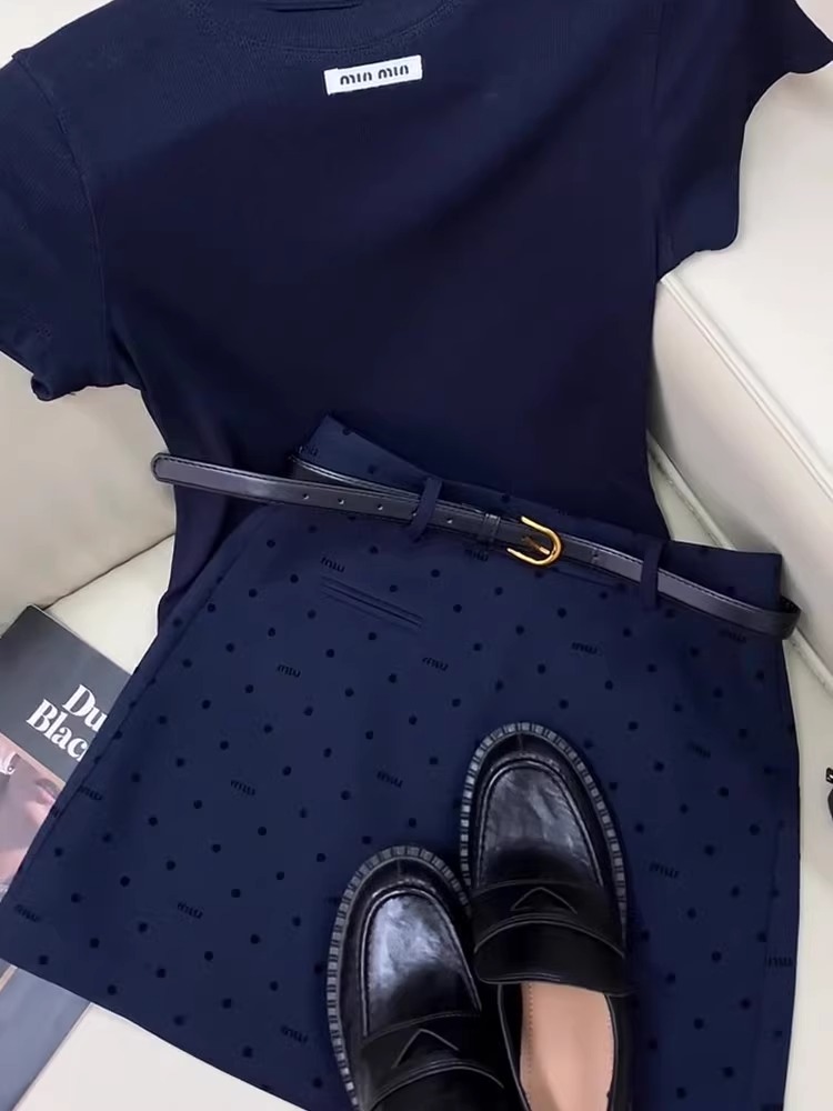 青ファッション 青ファッション 上質シンプル水玉柄セットアップ