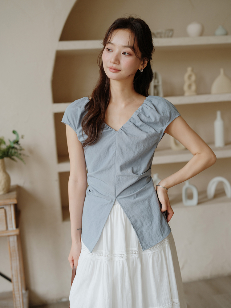 青ファッション フリルネックデザインシャツ