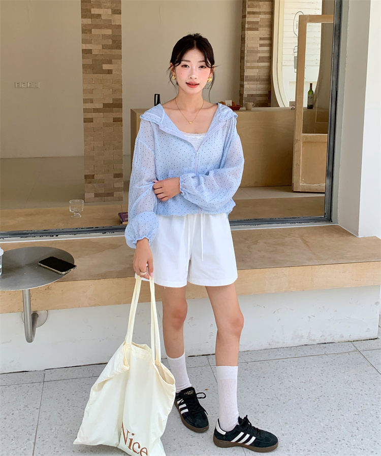 https://fulmo-img-server.com/ao-fa/4ee2e2da-06a6-4094-bf55-e290100a01fe.jpg
