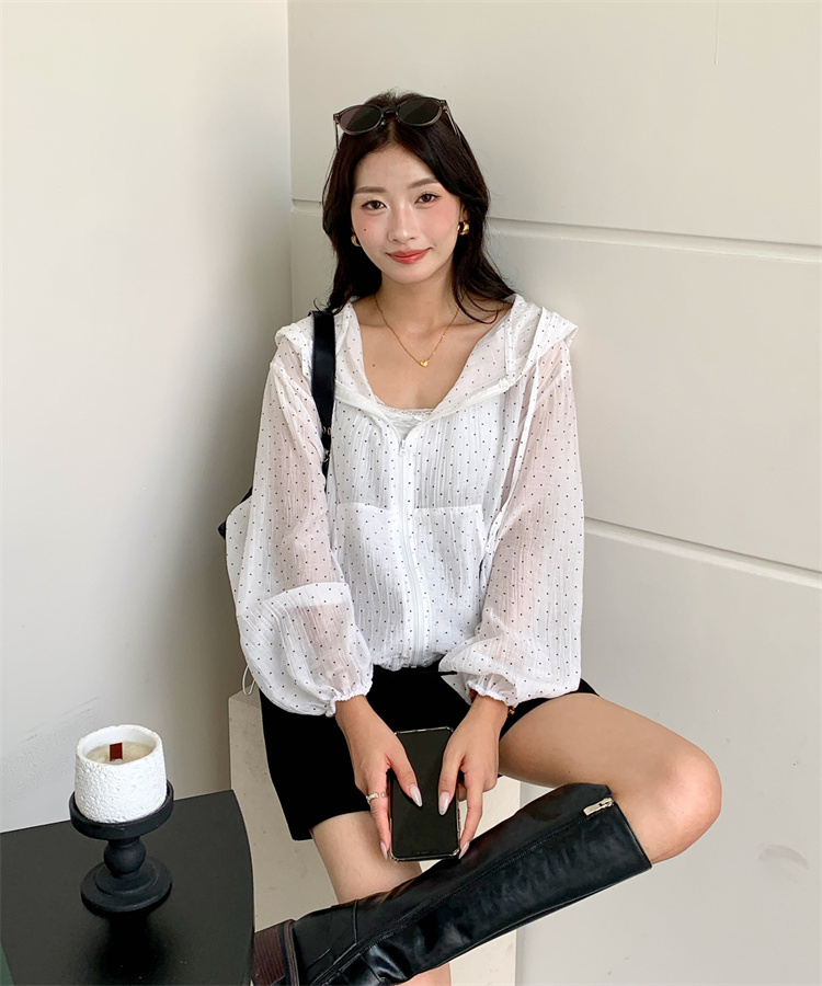 https://fulmo-img-server.com/ao-fa/6777bd4b-2ab3-4160-9f5b-c67699677a7f.jpg