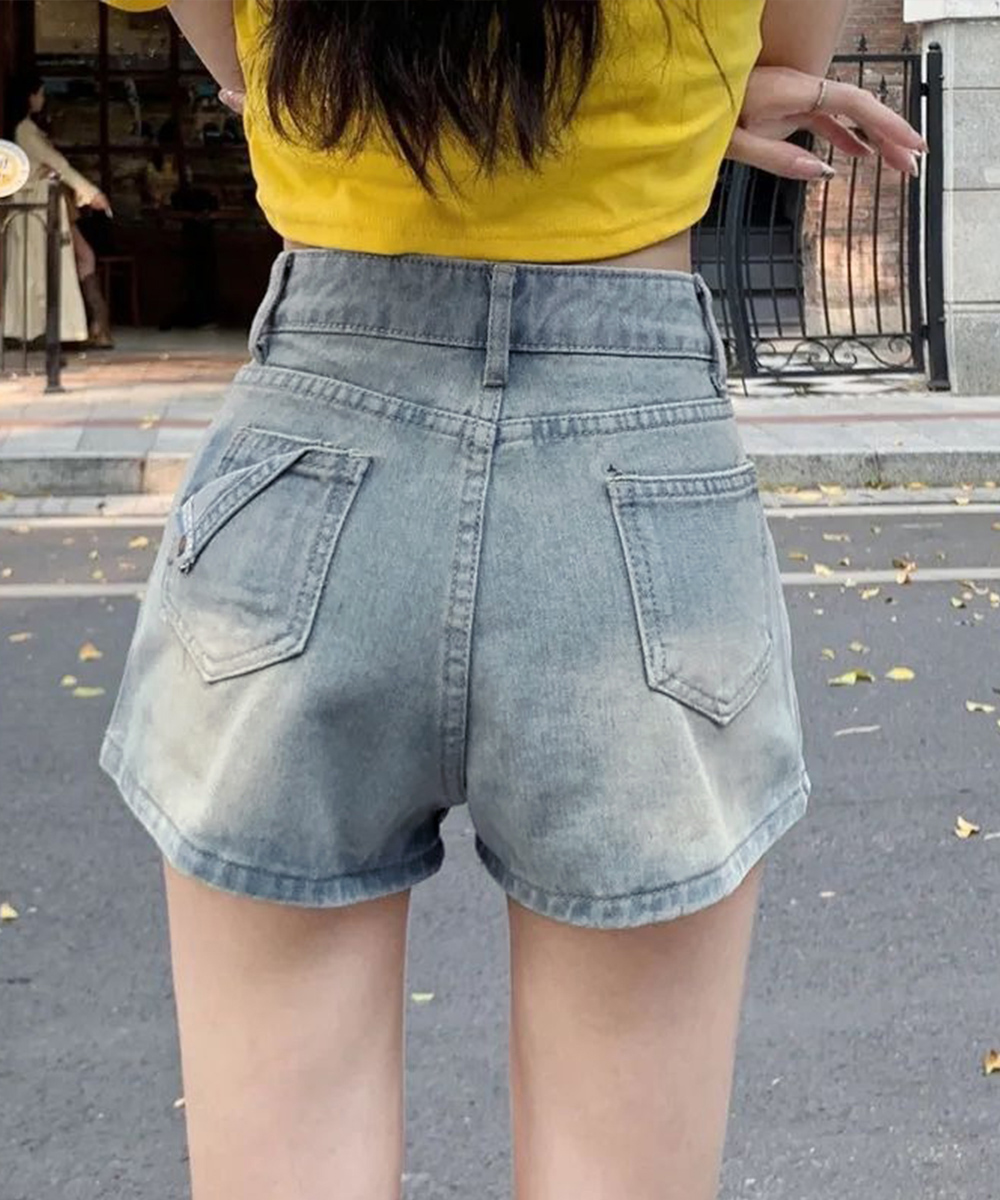 青ファッション 美脚デニムスカパン 台形シルエットパンツ