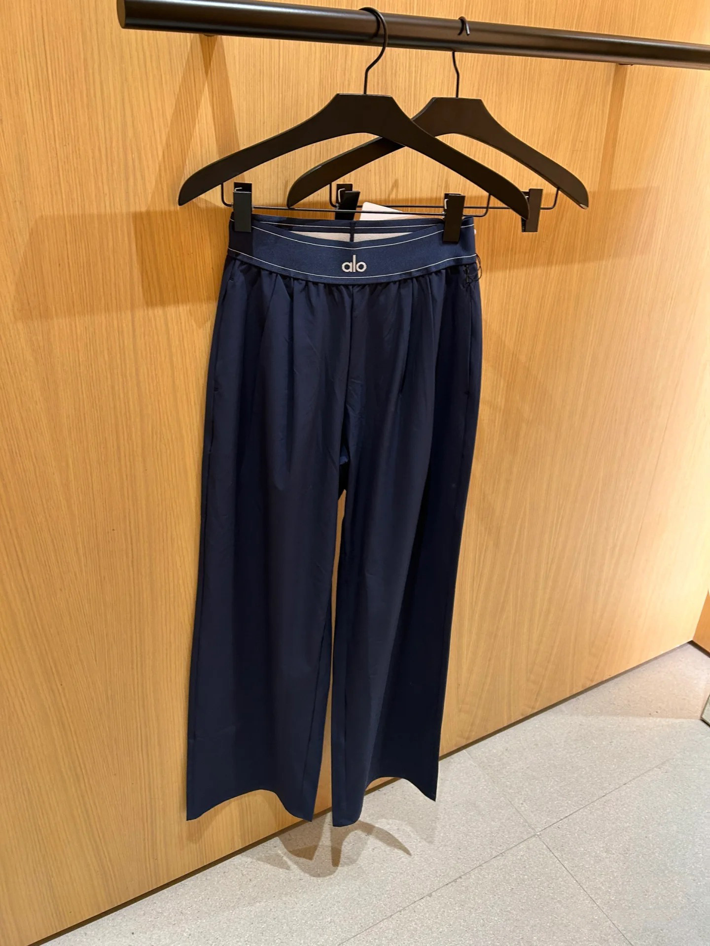 青ファッション ゆったりワイドストレートパンツ