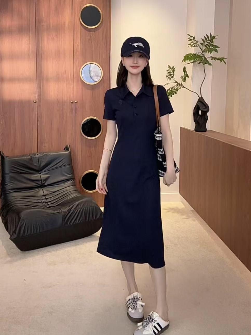 青ファッション すっきり襟付きミディ丈ワンピース