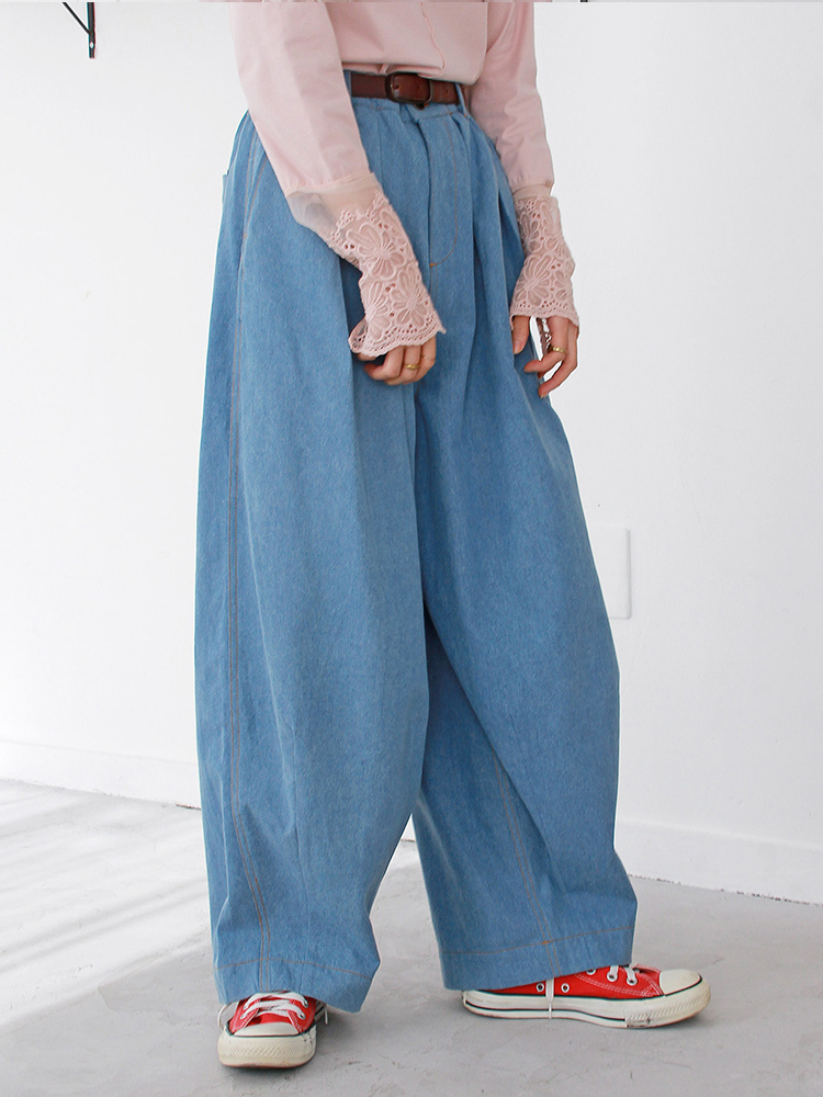 青ファッション ゆったりタックデニムワイドパンツ