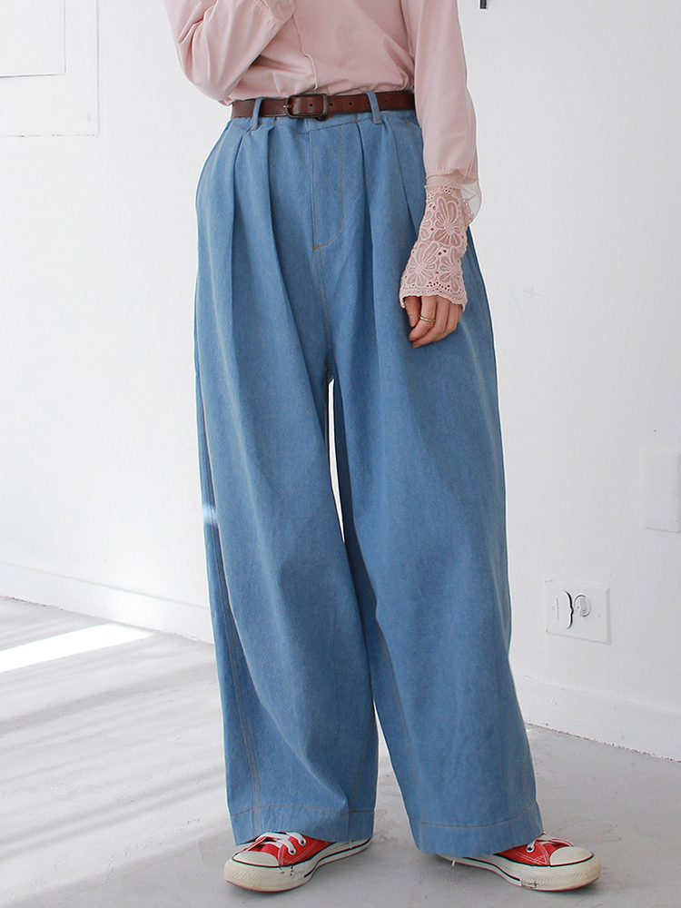 青ファッション ゆったりタックデニムワイドパンツ