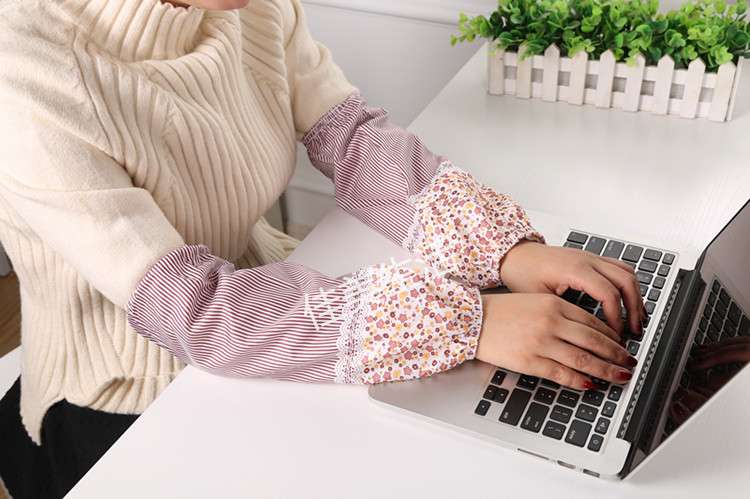 https://fulmo-img-server.com/apronstore/1112d363f06a47c8b8ca611bb9a2bb3f.jpg