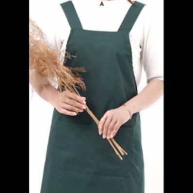 保育士 毎日使える保育士向けシンプル胸当てエプロン