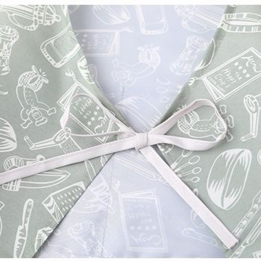 保育士 エプロン 北欧風キッチン道具総柄保育士エプロン