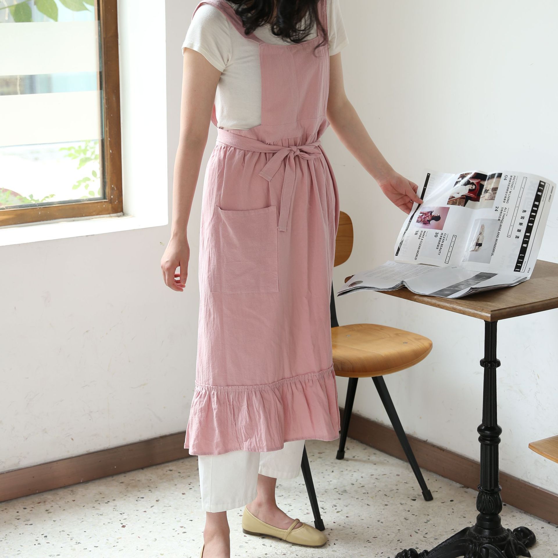 https://fulmo-img-server.com/apronstore/b0c89498-03fe-4ff0-8f44-141fffda4d25.jpg