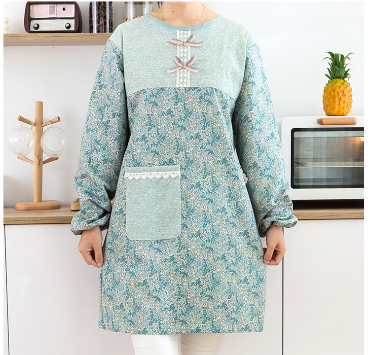 保育士 エプロン 北欧花柄長袖エプロン レース付きポケット