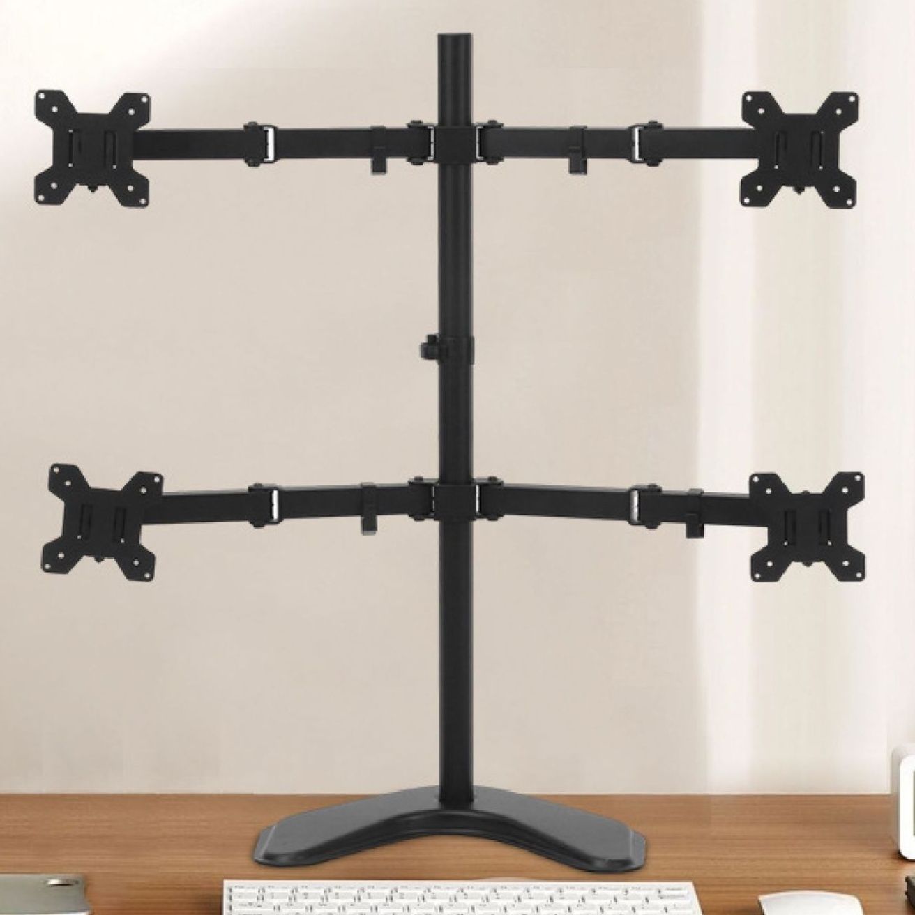 モニターアーム 四画面対応自立式モニターアーム
