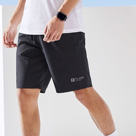 スポーツパンツ 動きやすいストレッチショート