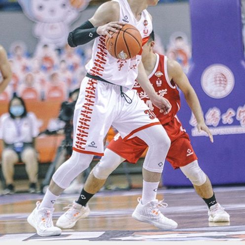 スポーツパンツ 動きやすさ抜群 七部丈コンプレッション