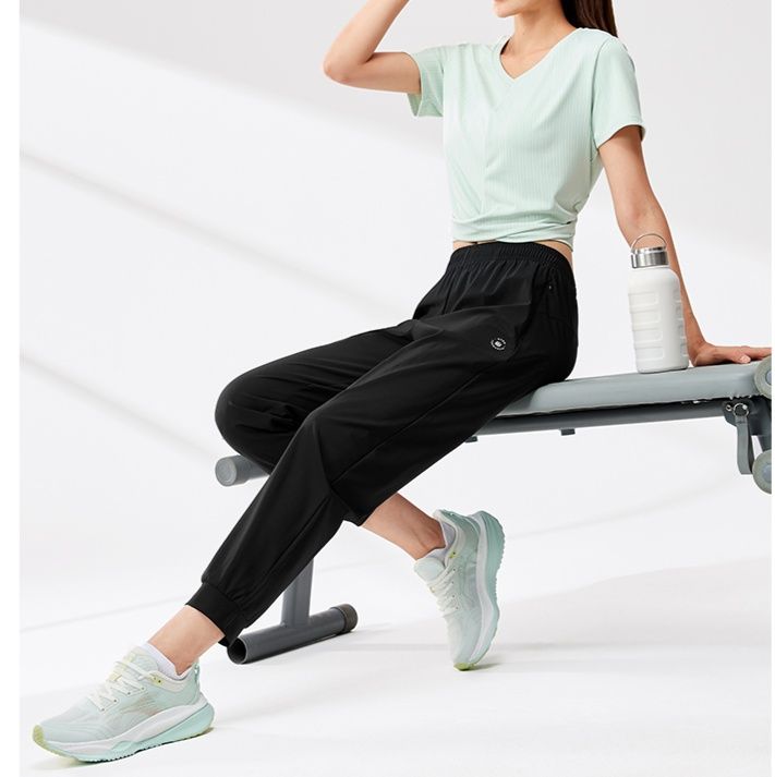 スポーツパンツ しなやかフィット ロングジョガー