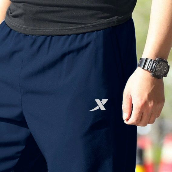 スポーツパンツ 速乾軽量ショートパンツ