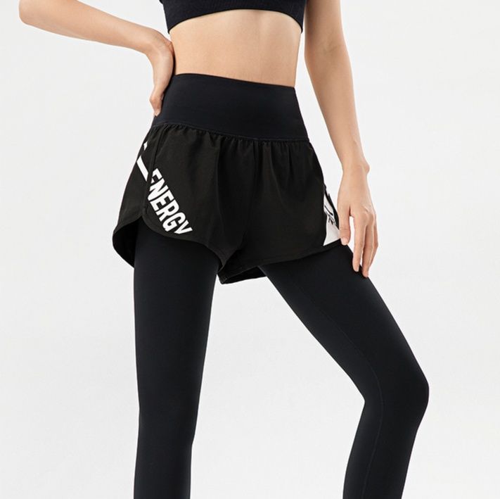 スポーツパンツ 動きやすい二層構造ショートパンツ
