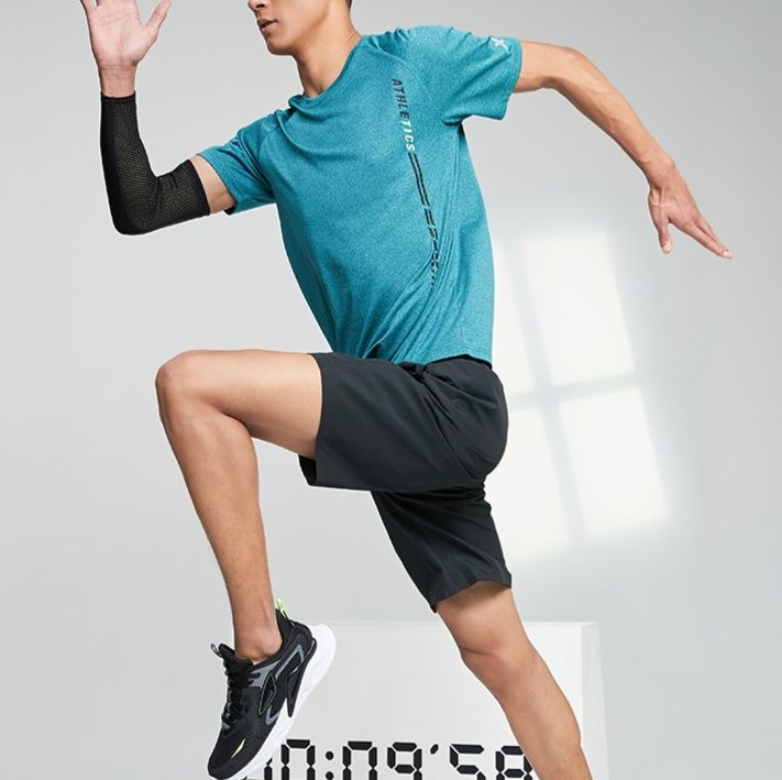 スポーツパンツ 軽量速乾スポーツショート