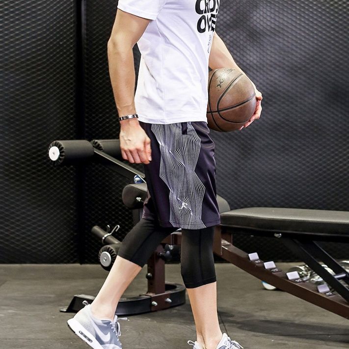 スポーツパンツ ストリートメッセージ ショートパンツ