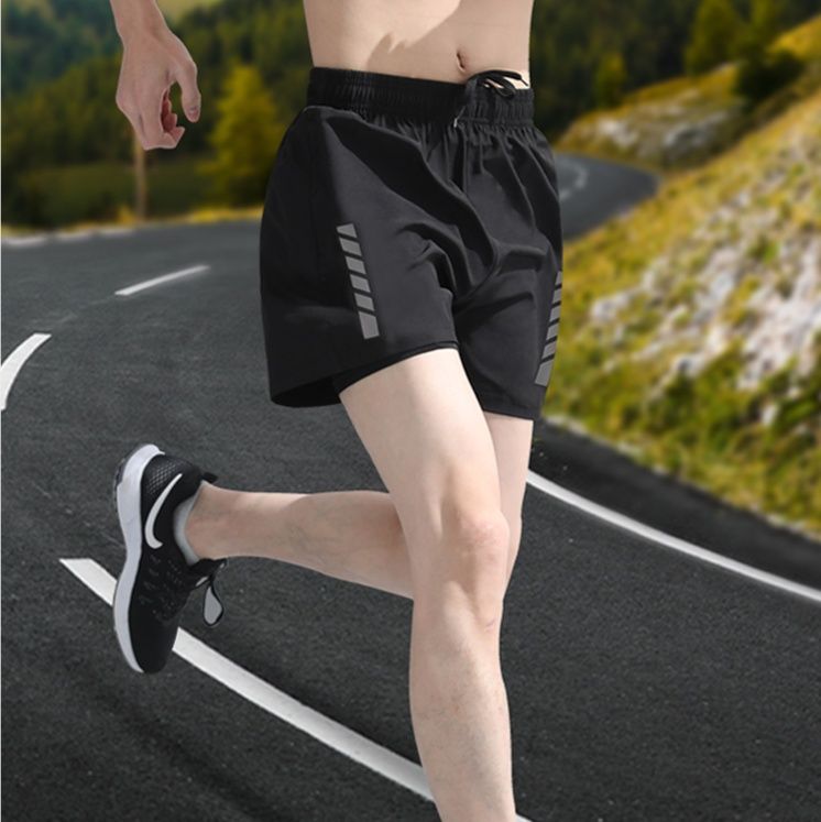 スポーツパンツ 快適ランニングショート
