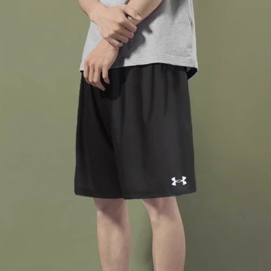 スポーツパンツ 軽快動作 シンプルショート