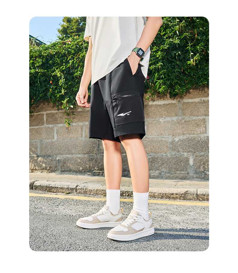 スポーツパンツ ポケット付き機能性ショートパンツ