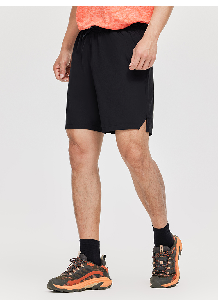 スポーツパンツ サイドスリット入り速乾ショート