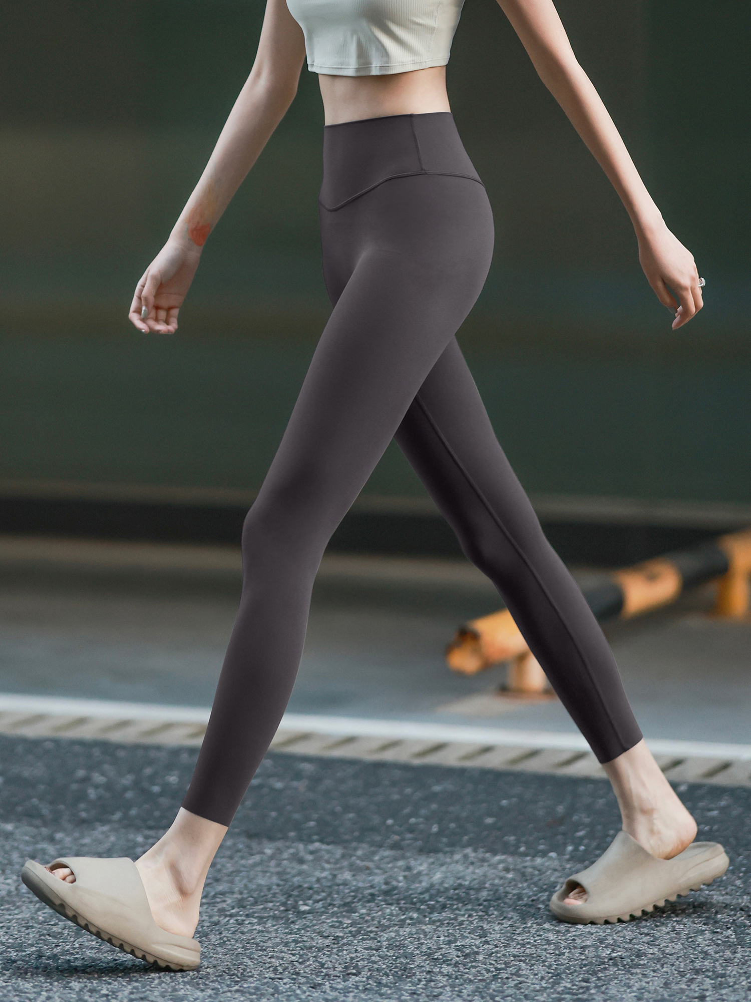 スポーツパンツ シルエット美脚ロングスポーツパンツ