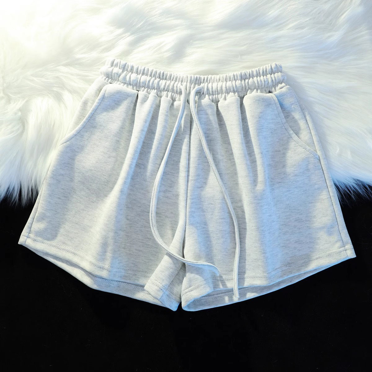 スポーツパンツ シンプル快適ストレッチショート