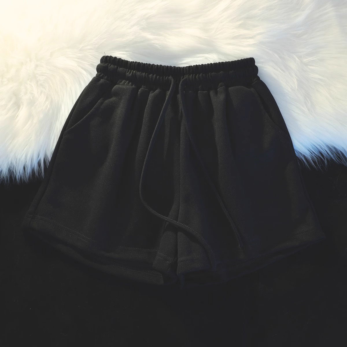スポーツパンツ シンプル快適ストレッチショート