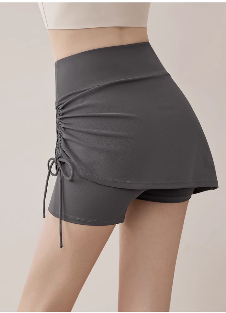 スポーツパンツ スカート風シェイプショート