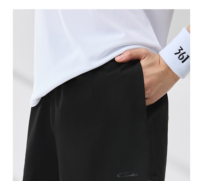スポーツパンツ なめらか動きやすいショートパンツ