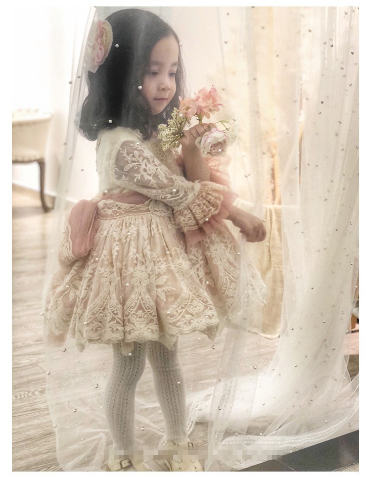 春の花柄レース ベビードレス プリンセス風 長袖 女の子用