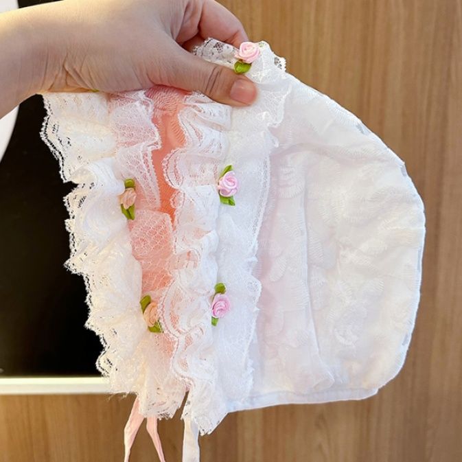 ベビードレス　小さい薔薇が可愛い、レースボンネット　0ヶ月〜1歳