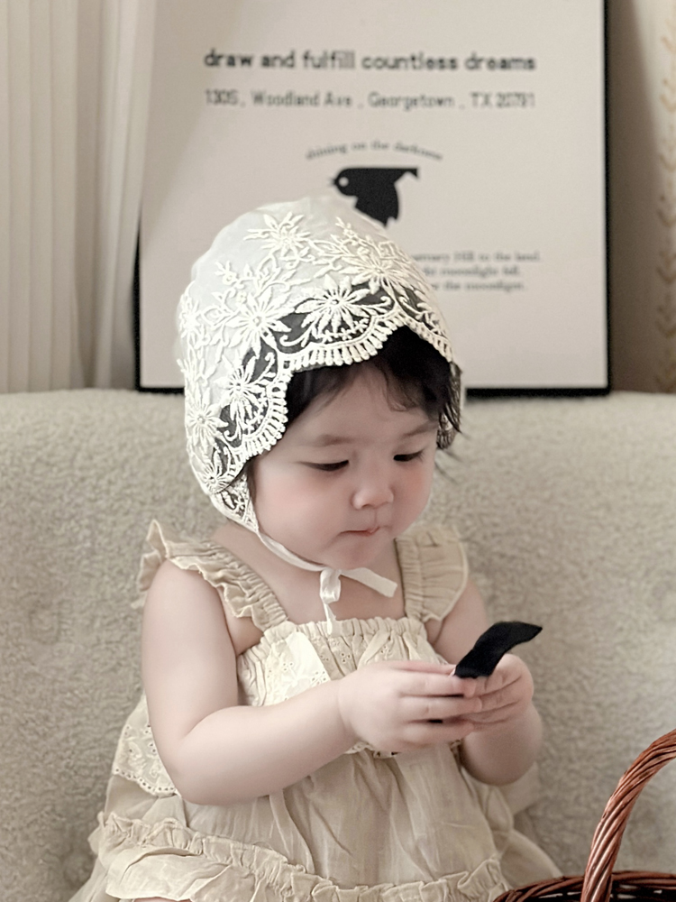 ベビードレス 生成りレースの、ナチュラルなボンネット帽子 お宮参り　帽子　0歳〜5歳前後