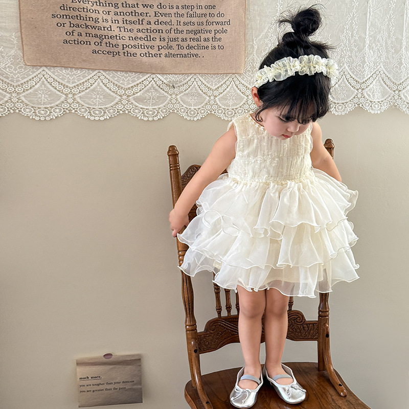ベビードレス ふんわりお姫様フリル誕生日ドレス　バースデー　記念写真　70~110cm