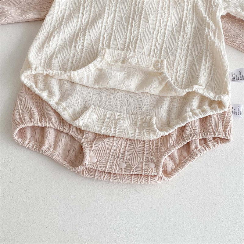 ベビードレス 帽子付きラッフルカラーロンパース女の子用可愛いベビー服