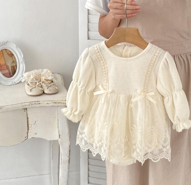 韓国風ベビードレス長袖レースロンパース