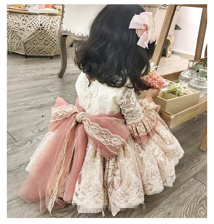 春の花柄レース ベビードレス プリンセス風 長袖 女の子用