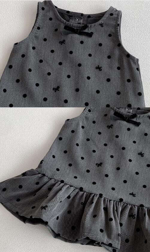 新作ベビードレス ドット柄ワンピース+襟付きインナーセット