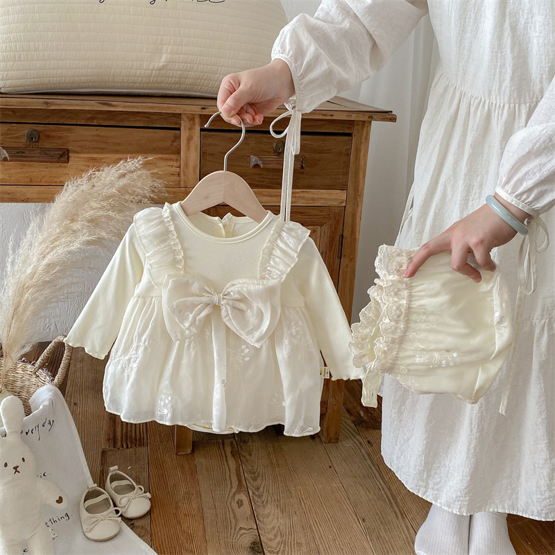 春新作フリル付きベビードレス女の子用帽子セット お宮参り